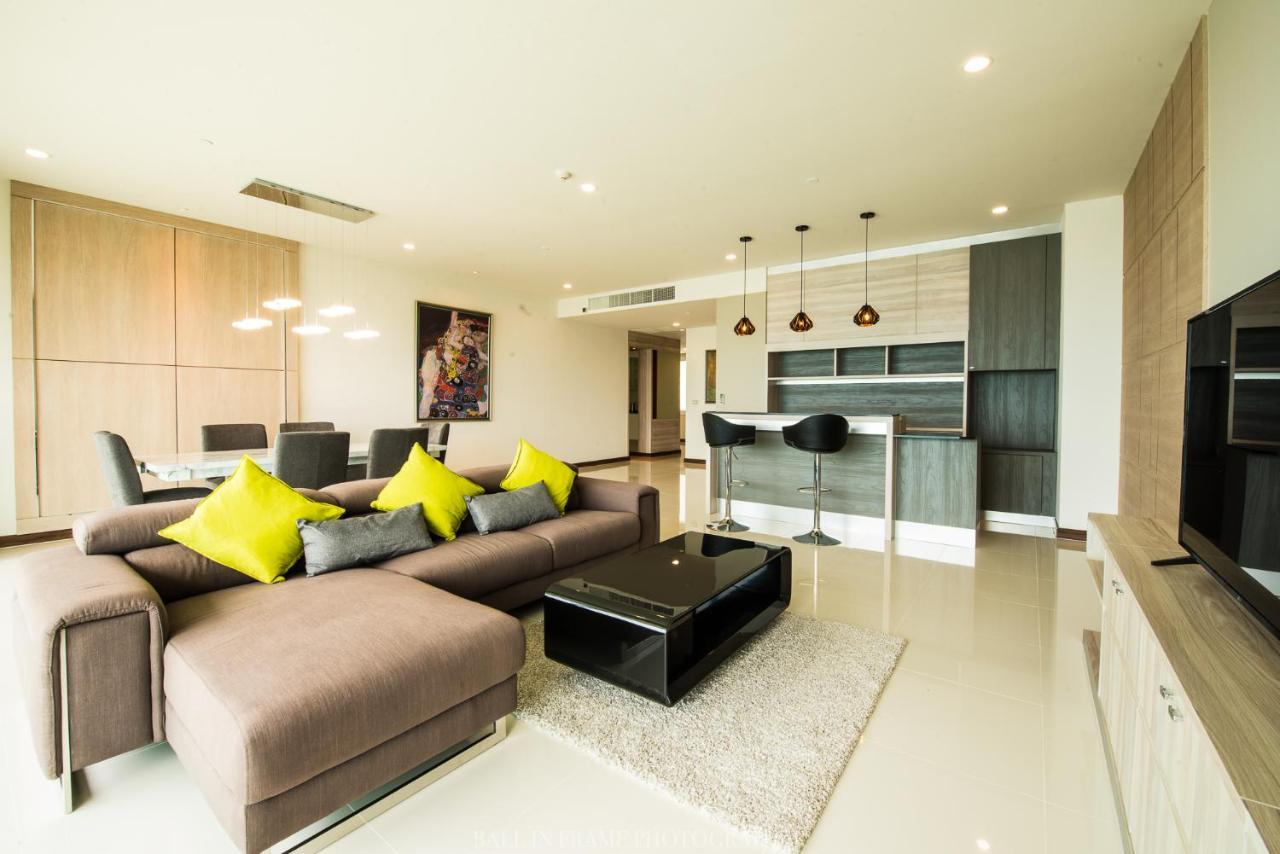 Movenpick Residences Pattaya With Ocean View Na Chom Thian Buitenkant foto